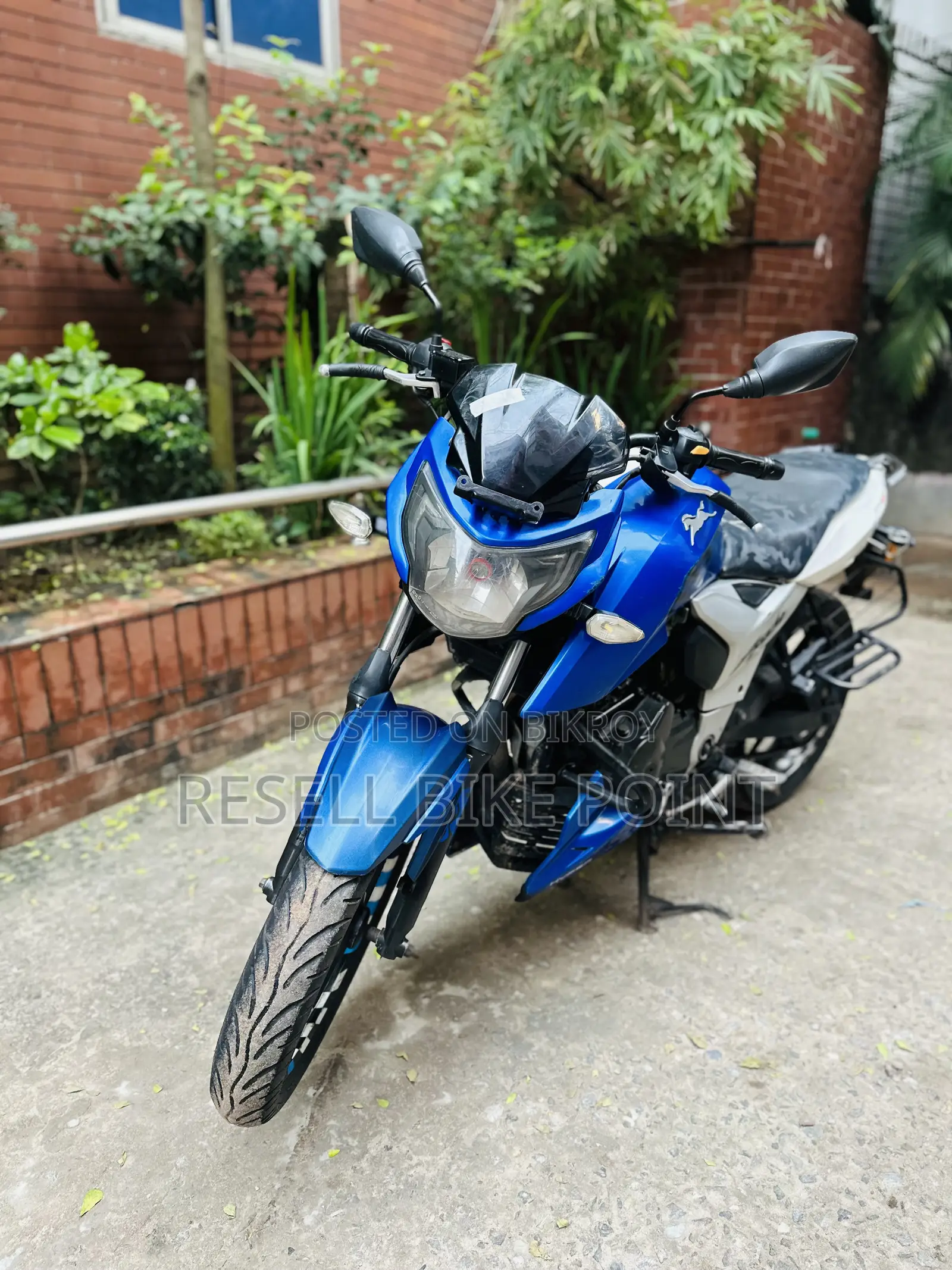 TVS Apache 160 4V 2019 Blue