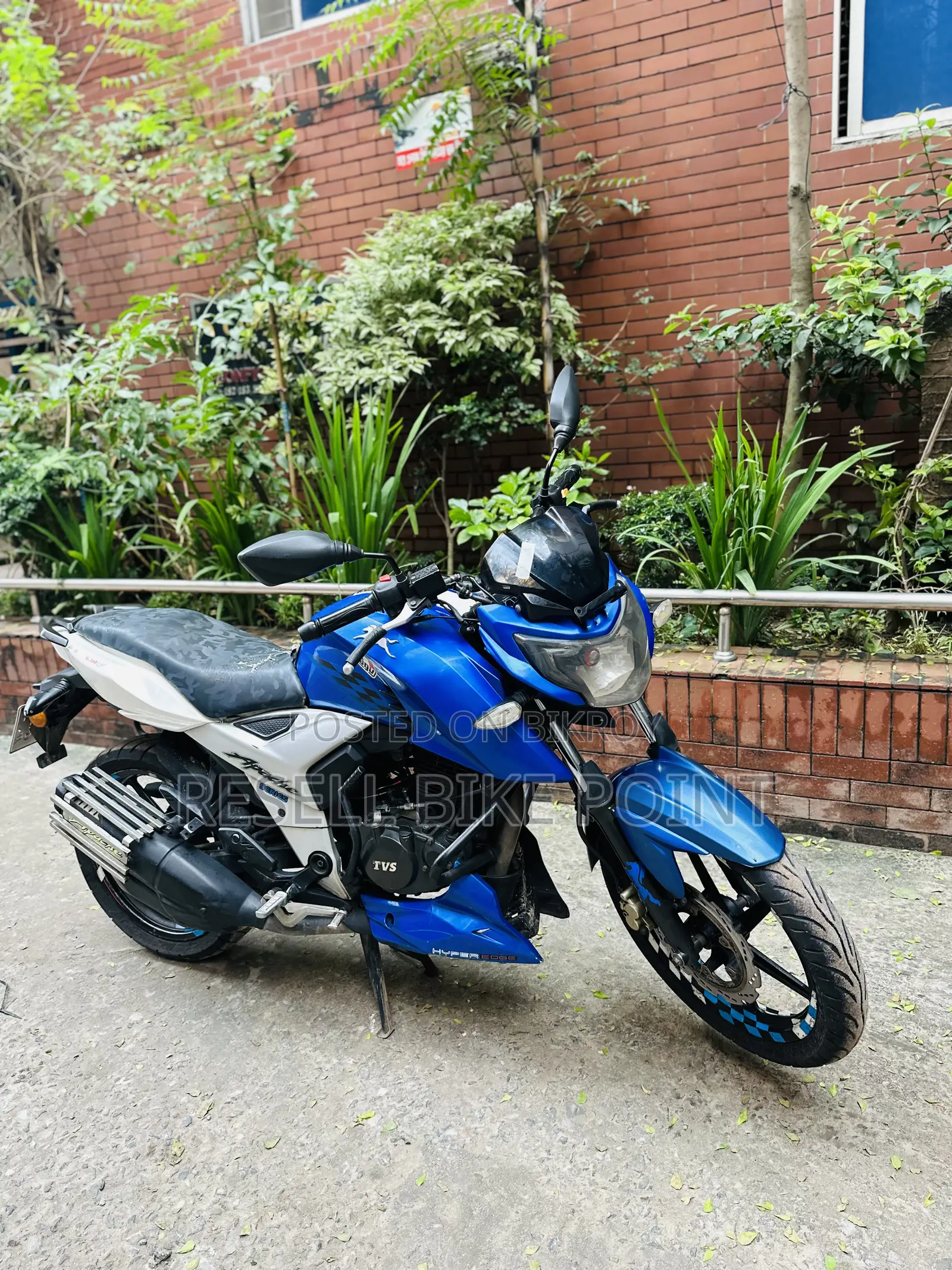 TVS Apache 160 4V 2019 Blue