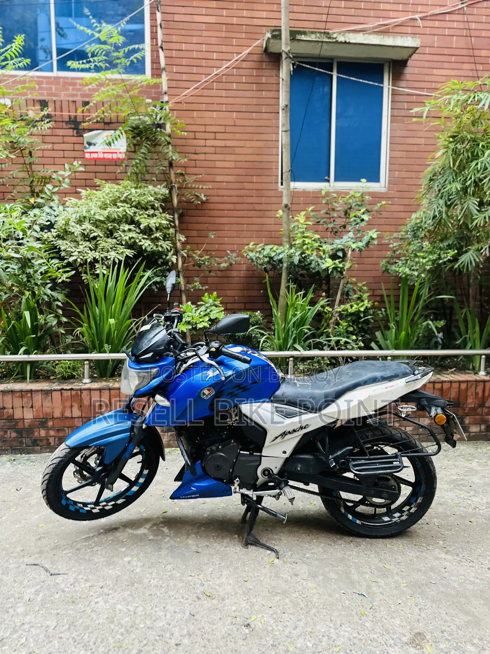 TVS Apache 160 4V 2019 Blue