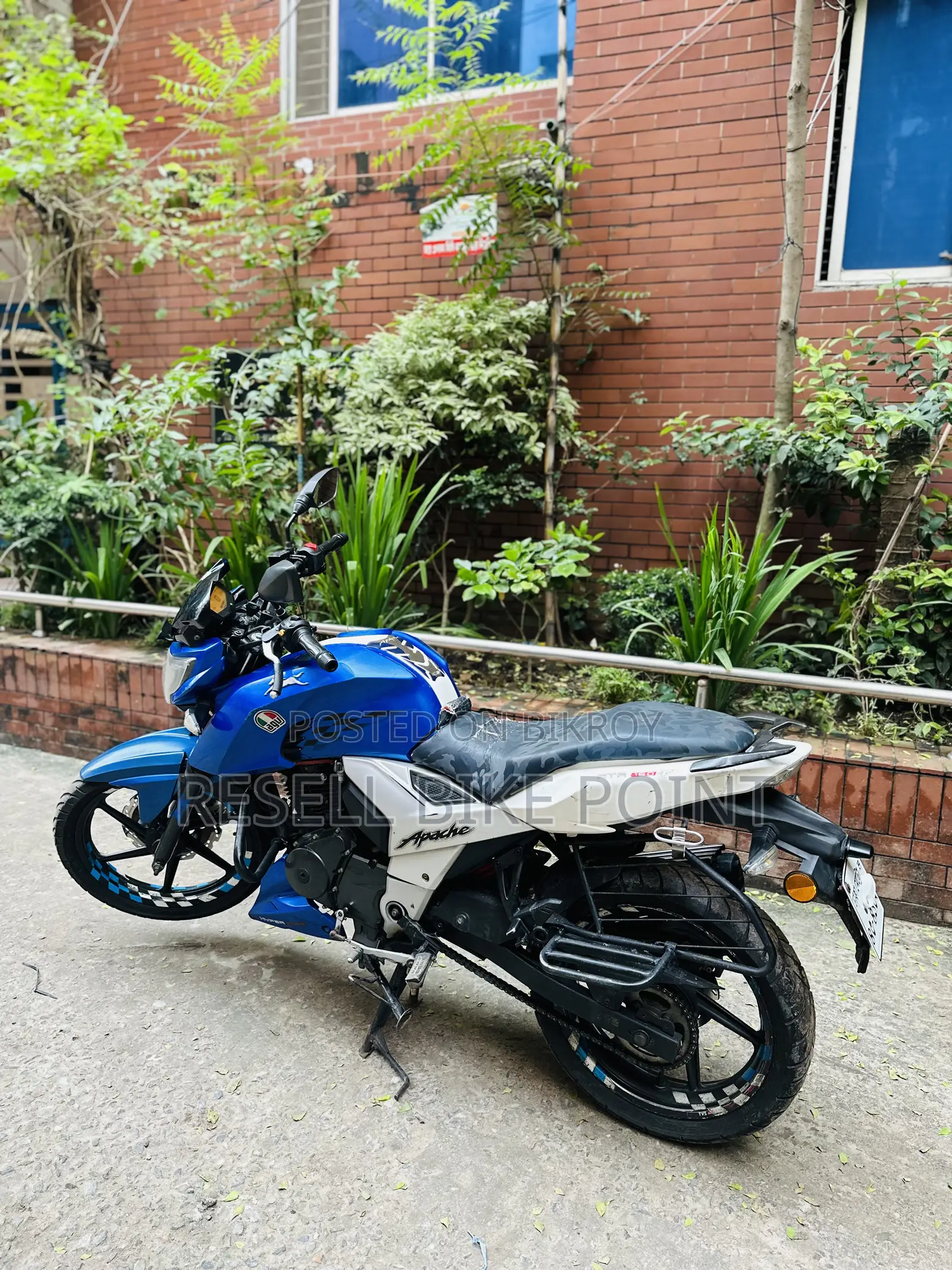 TVS Apache 160 4V 2019 Blue