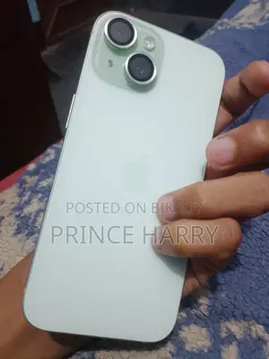 Apple iPhone 15 128 GB Green