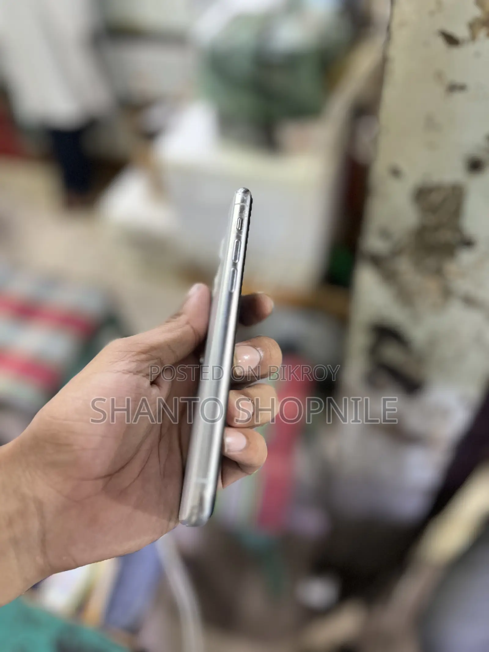 অ্যাপল আইফোন ১১ প্রো ২৫৬ জিবি হোয়াইট