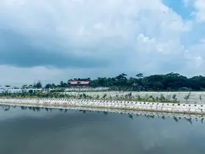 পূর্বাচল ২৭ নম্বর সেক্টর সংলগ্ন সল্প মূল্যে জমি কিনুন