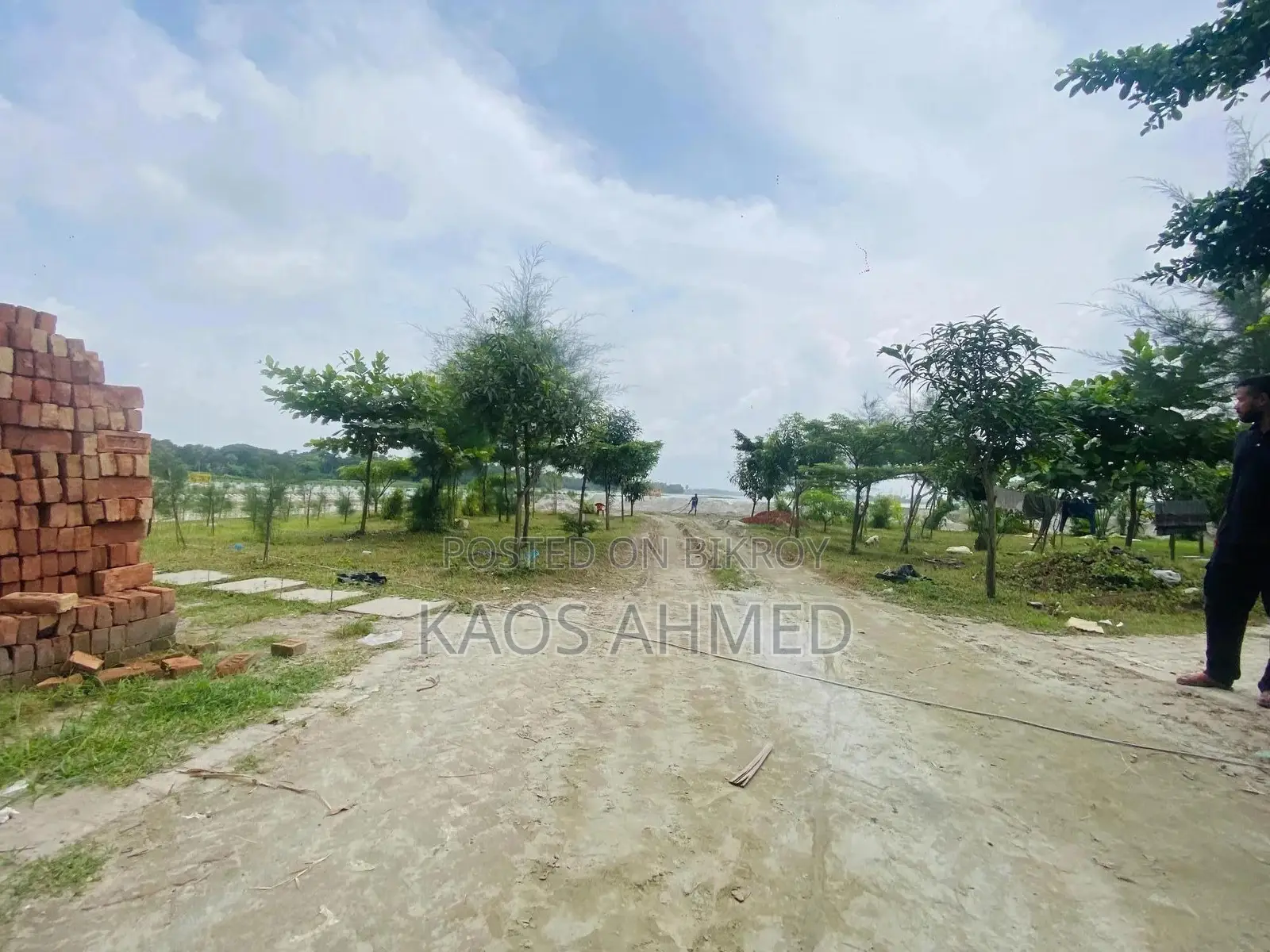 পূর্বাচল ২৭ নম্বর সেক্টর সংলগ্ন সল্প মূল্যে জমি কিনুন