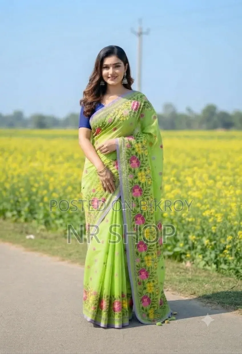 প্রিমিয়াম সেমি মসলিন শাড়ি – ব্লাউজ পিসসহ