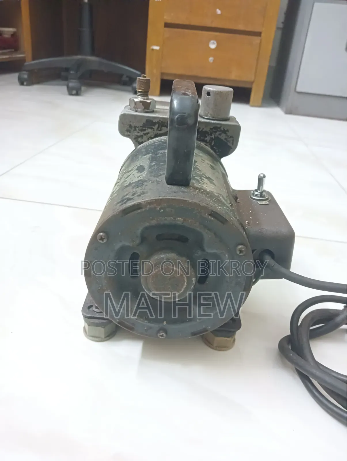 এসি/রেফ্রিজারেশন ভ্যাকুয়াম পাম্প (Robinair)