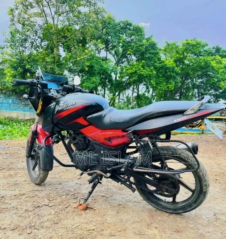 Bajaj Pulsar 150 2010 Red