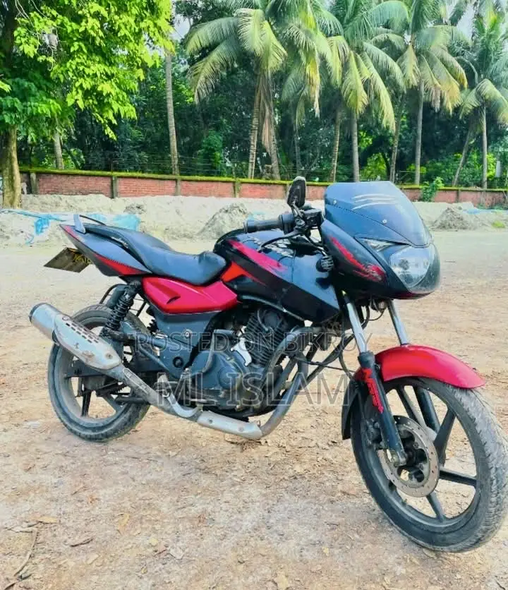 Bajaj Pulsar 150 2010 Red