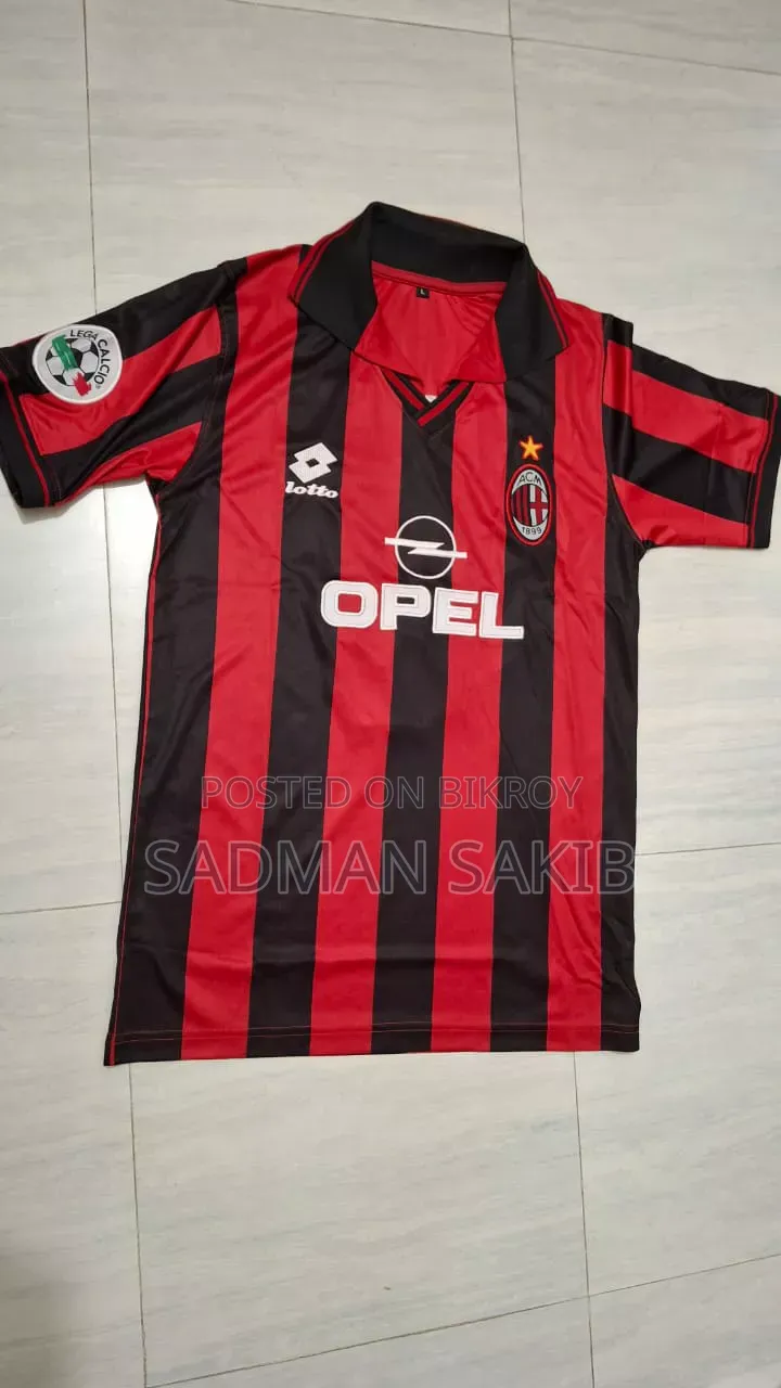 এসি মিলান ১৯৯৬ মালদিনি জার্সি