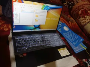 Laptop Asus Vivobook 15 16GB AMD Ryzen 5 SSD 512GB