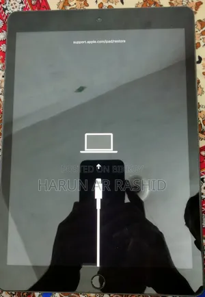 অ্যাপল ৩২ জিবি ব্রোঞ্জ