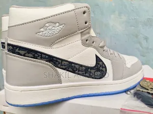Dior High Neck Sneakers