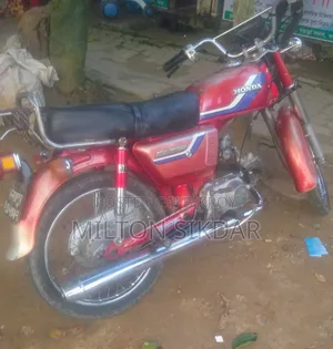 Honda 1999 Red
