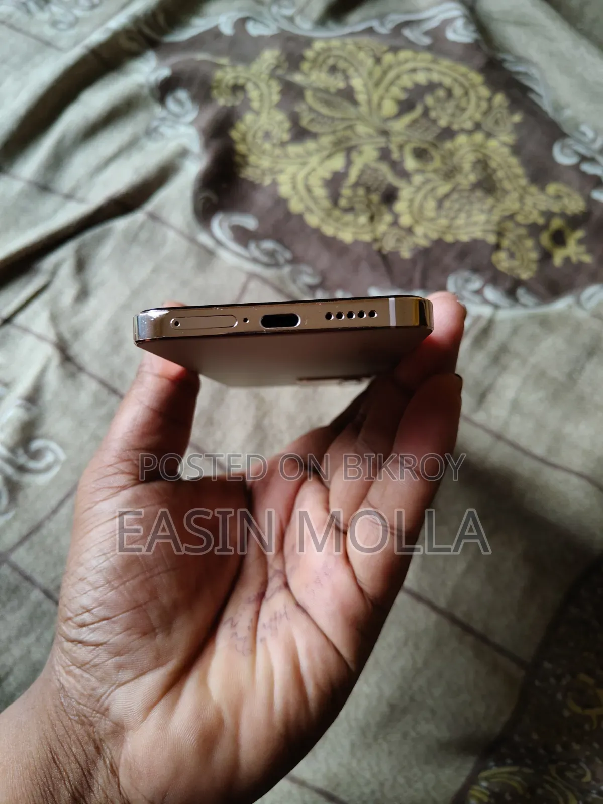 Vivo V23 5G 128 GB Gold