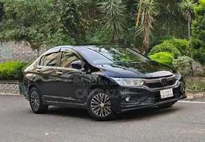 হন্ডা গ্রেস ১.৫ হাইব্রিড এফডব্লিউডি ২০১৯ কালো