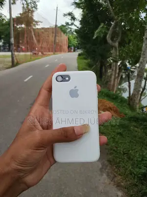 অ্যাপল আইফোন ৭ ১২৮ জিবি ব্ল্যাক