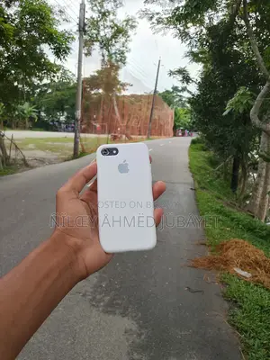 অ্যাপল আইফোন ৭ ১২৮ জিবি ব্ল্যাক