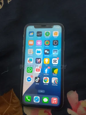 Apple iPhone 11 128 GB Silver