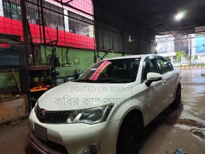 টয়োটা এক্সিও ২০১৪ সাদা