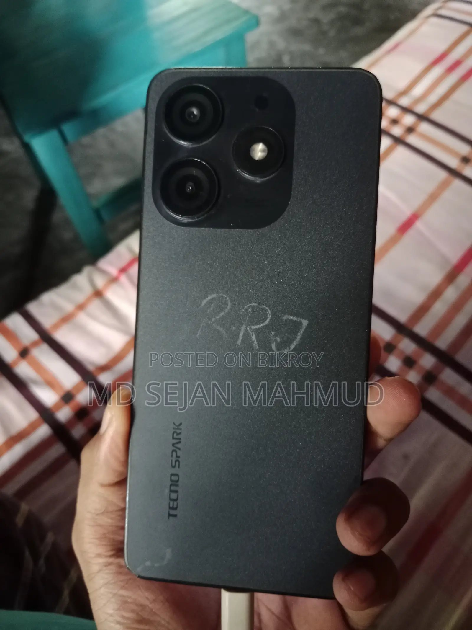 টেকনো স্পার্ক ১০ প্রো ১২৮ জিবি কালো
