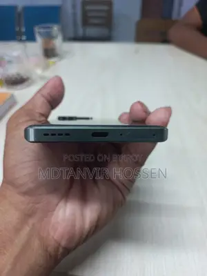 রিয়েলমি ৬ ১২৮ জিবি ব্লু