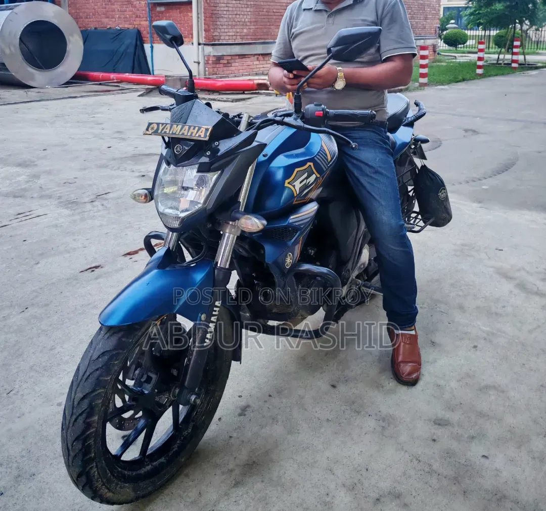 Yamaha FZS V2 2022 Blue