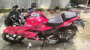 Suzuki Gixxer SF 2022 Red