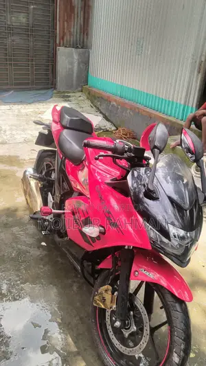 Suzuki Gixxer SF 2022 Red