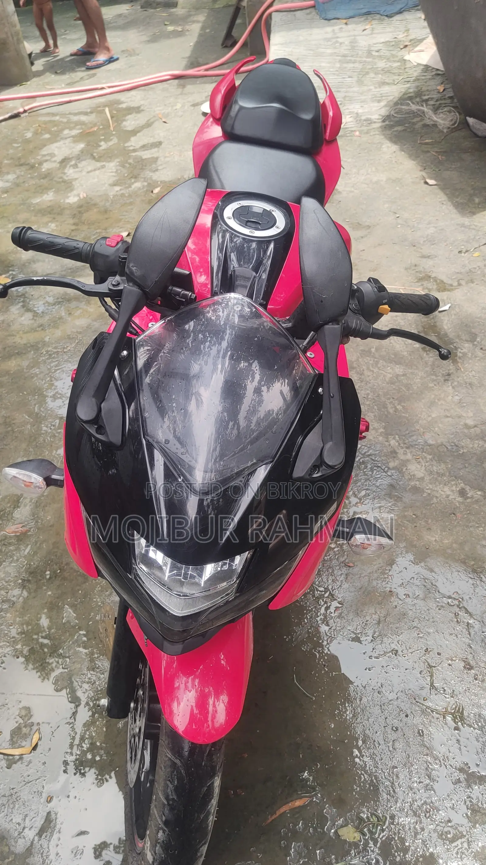 Suzuki Gixxer SF 2022 Red