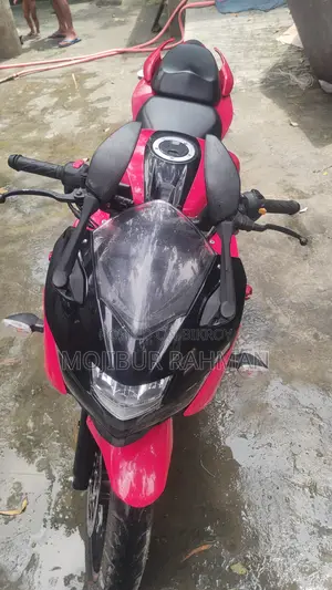Suzuki Gixxer SF 2022 Red