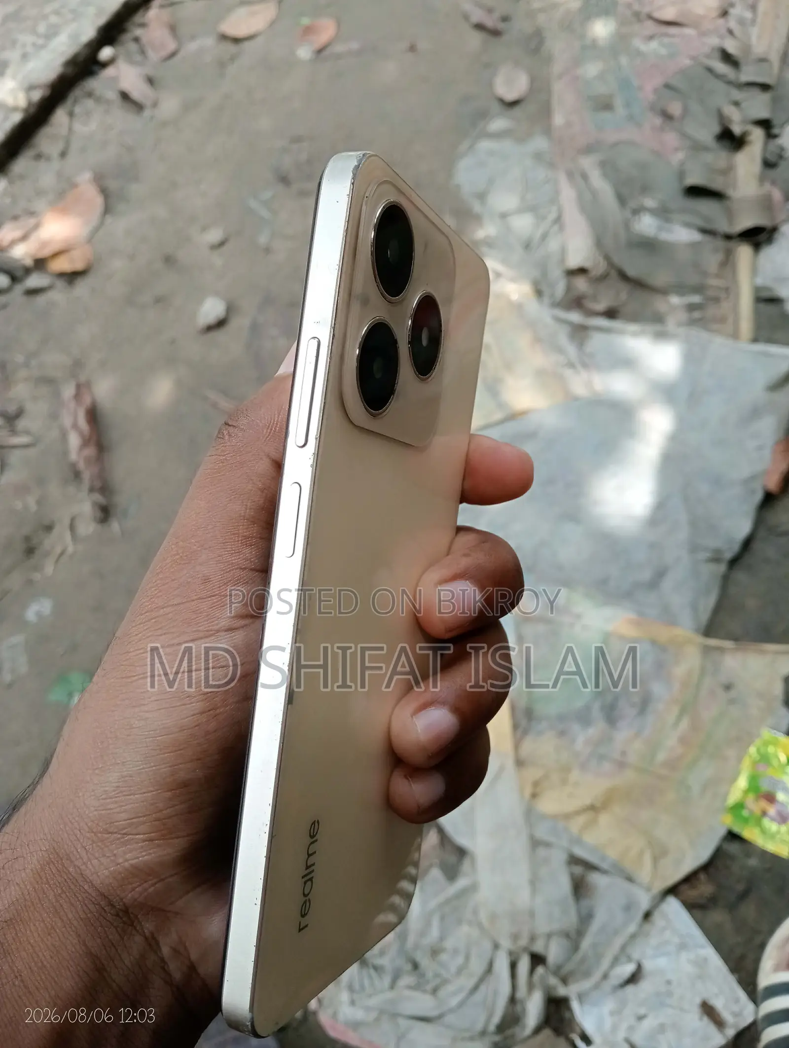 রিয়েলমি সি৬১ ১২৮ জিবি গোল্ড