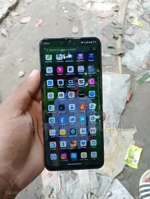 রিয়েলমি সি৬১ ১২৮ জিবি গোল্ড