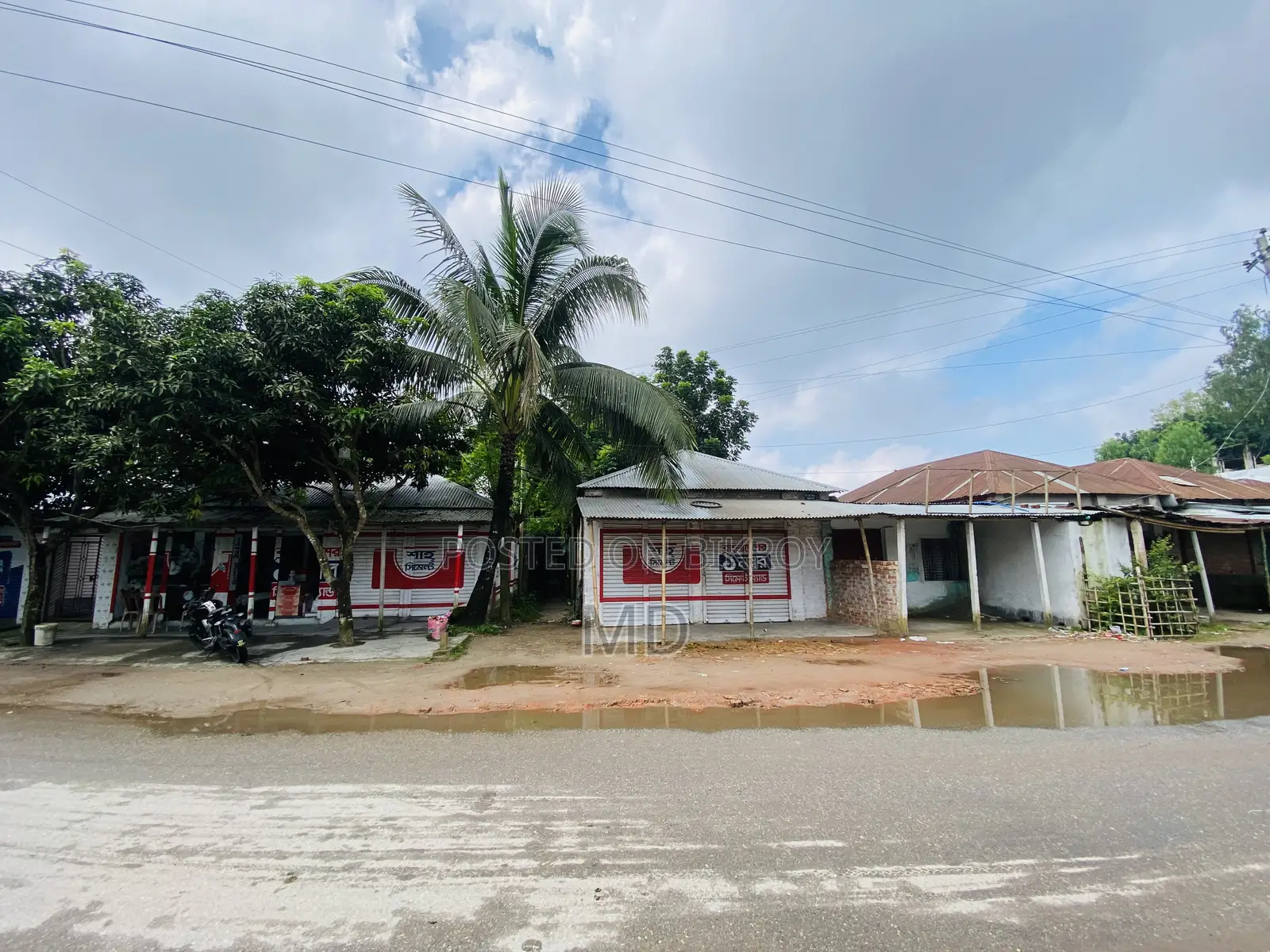 সোনাতলা বালুয়াহাটে রাস্তার পাশেই ১৭.৫ শতক জমি বিক্রয়