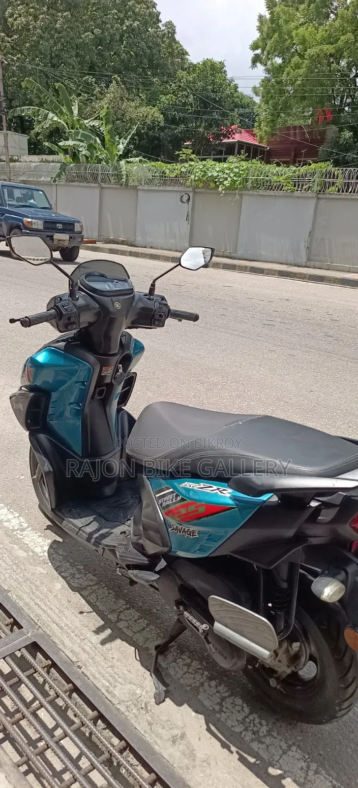 New Yamaha 2022 Blue