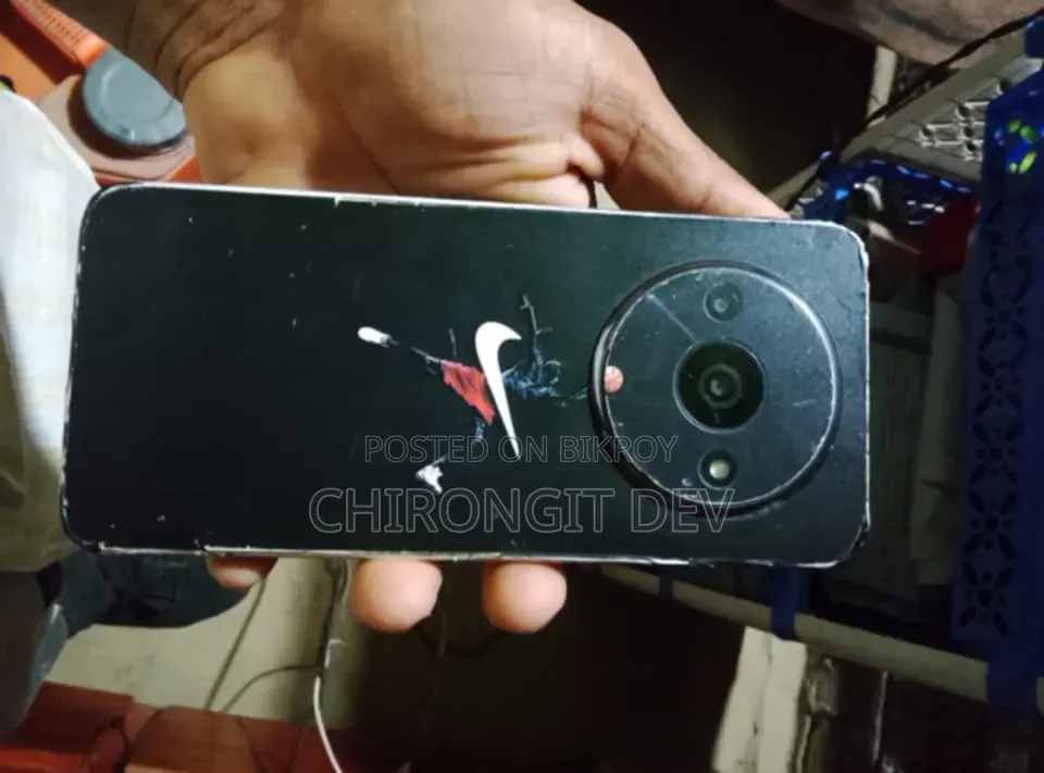Realme 128 GB Black
