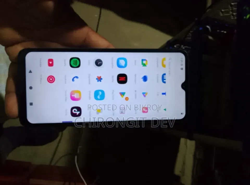 Realme 128 GB Black