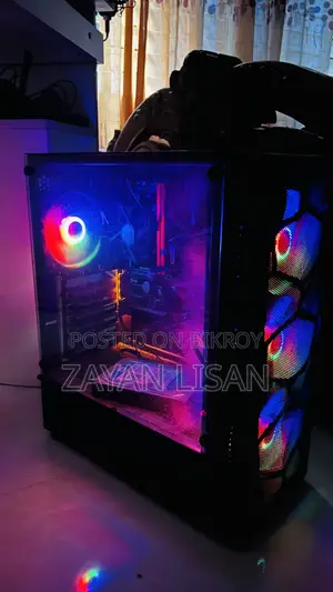 Gigabyte GA-H110MSTX-HD3-ZK 16GB Intel Core i5 HDD+SSD 512GB