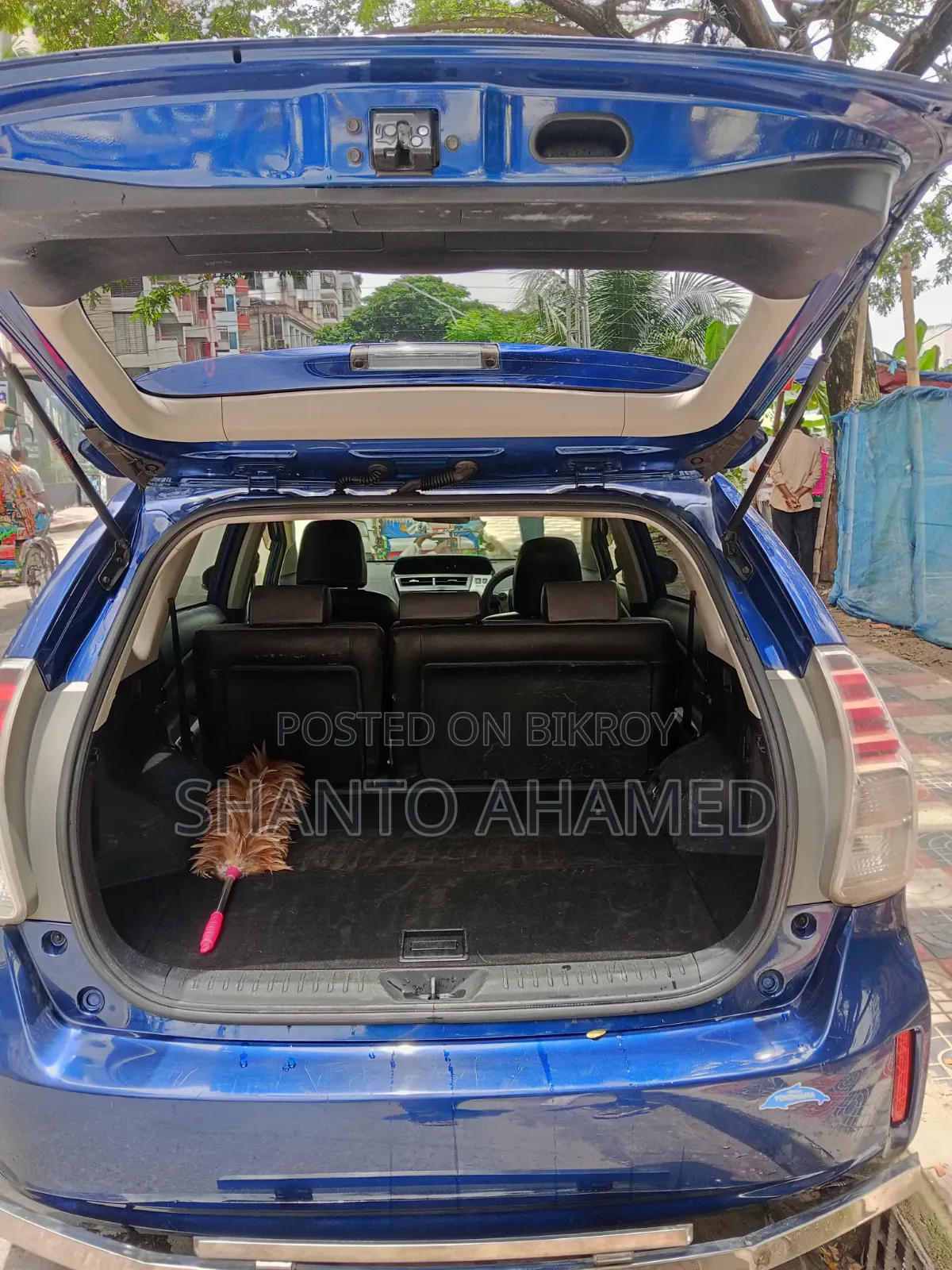 Toyota Prius 2015 Blue