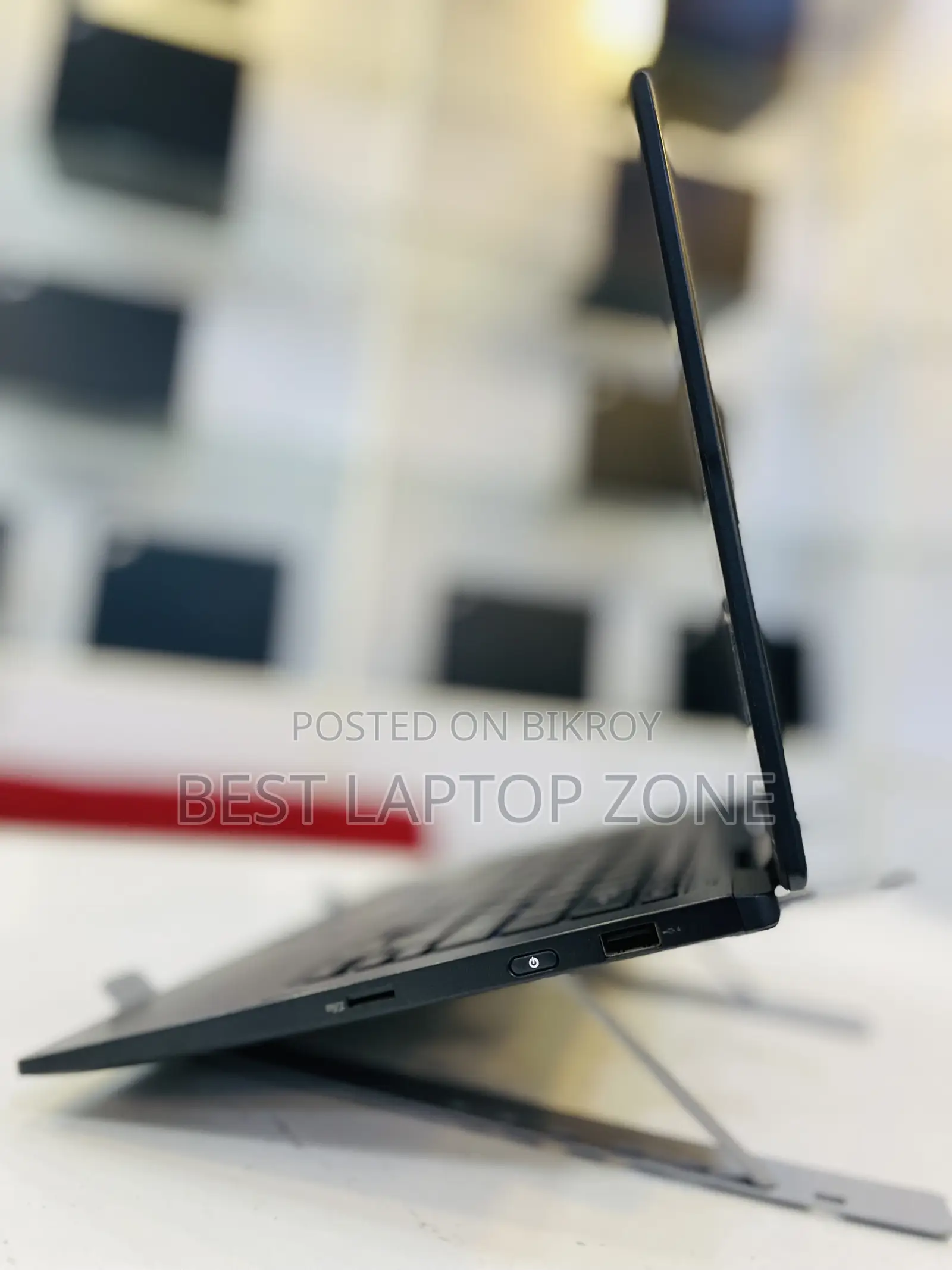 Laptop Toshiba Dynabook A40-J 8GB Intel Core i5 SSD 256GB