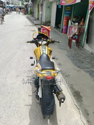 TVS Apache 180 RTR 2012 Yellow