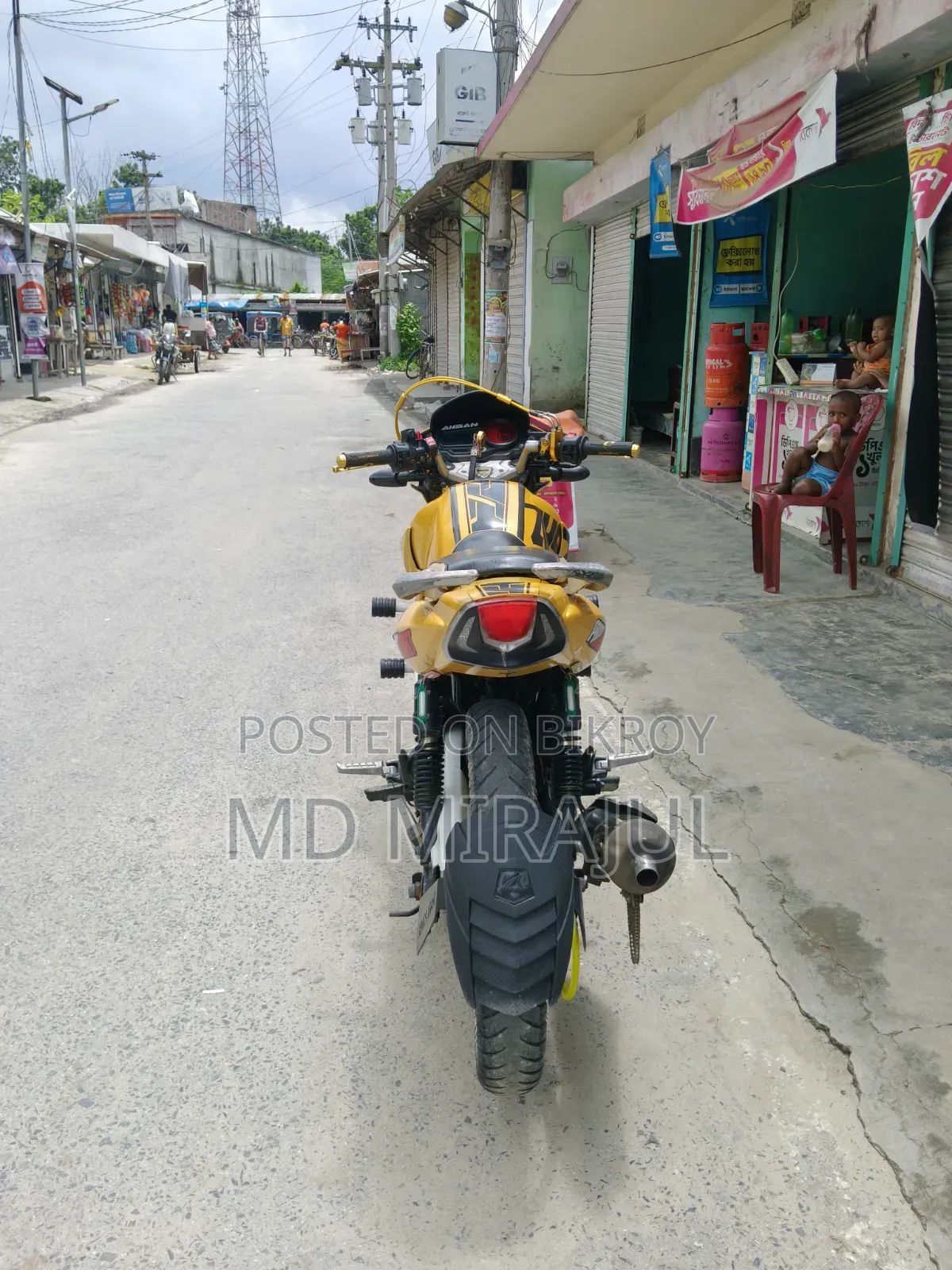 TVS Apache 180 RTR 2012 Yellow