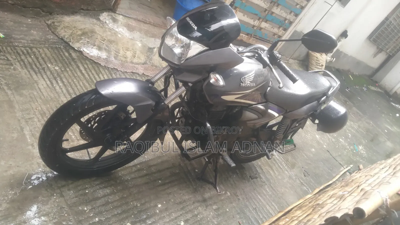 হন্ডা সিবি ২০১৬ সিলভার