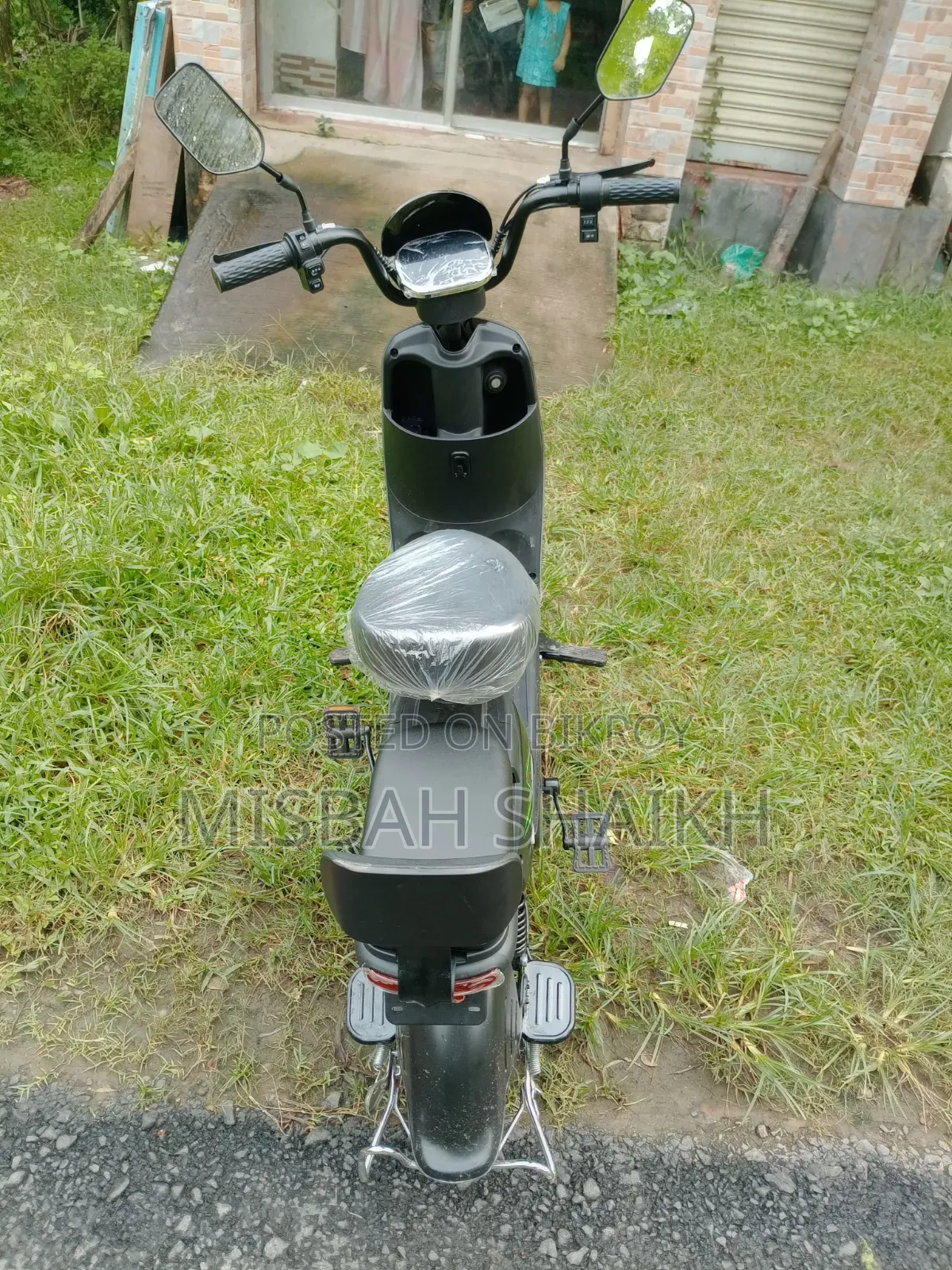 রেভ্যু এ১১ ২০২৬ কালো
