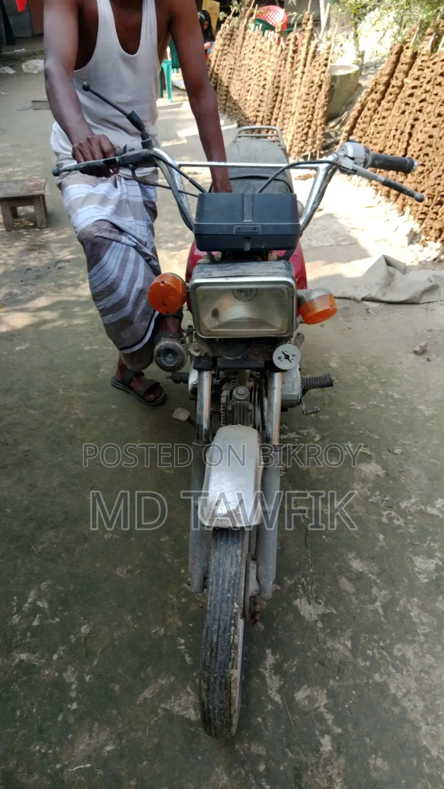 Honda 2012 Red