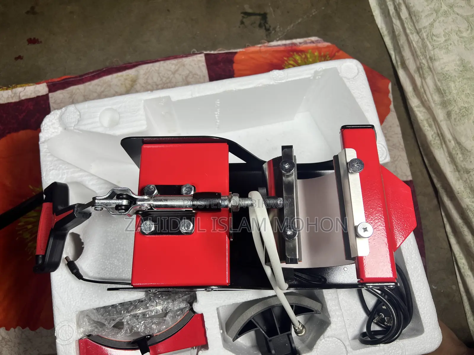 Freesub P8100 5-in-1 কম্বো হিট প্রেস মেশিন (ব্র্যান্ড নিউ / প্রায় নতুন)