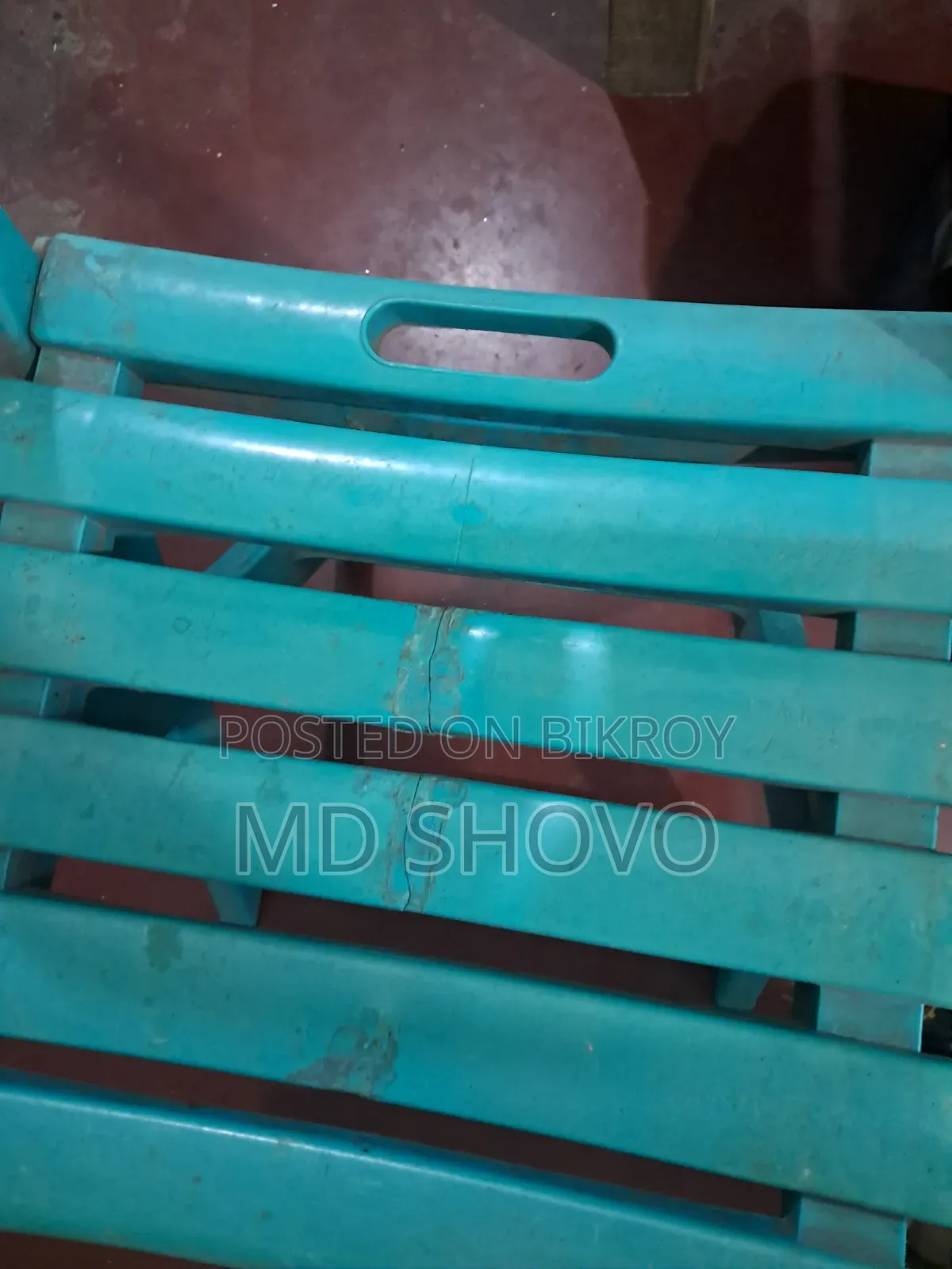 টেবিল + চেয়ার