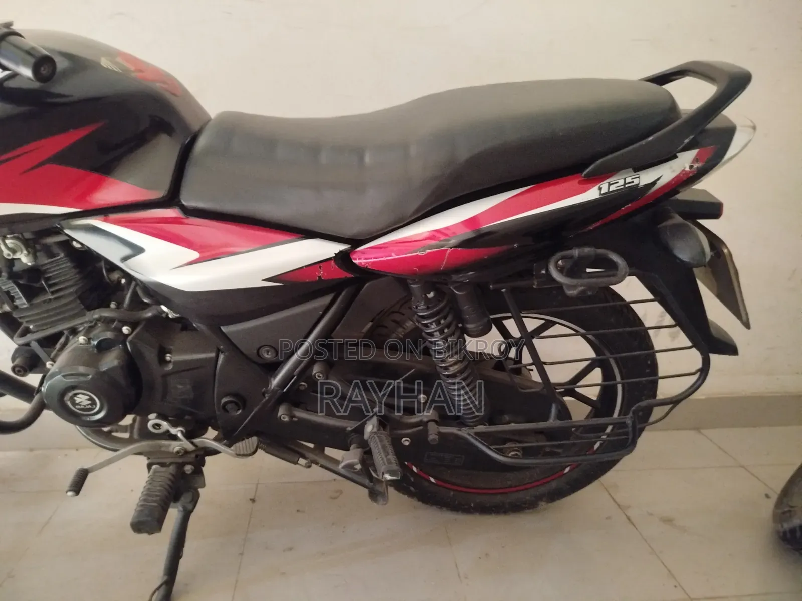 Bajaj Discover 125 2024 Black