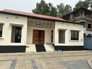 ১০০০ বর্গফুট জায়গা ভাড়ার জন্য - ছব্বিশ হাজারী, রংপুর।