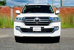 Toyota Land Cruiser 4.5 V8 VXR 2020 Pearl