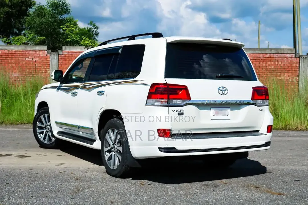 Toyota Land Cruiser 4.5 V8 VXR 2020 Pearl